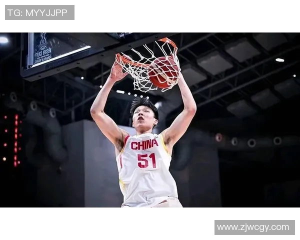 杨瀚森出场时间不足影响年轻球员成长，球队战术体系如何制约篮球潜力发挥？